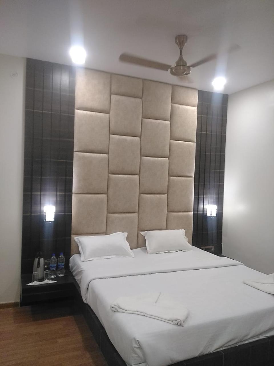 Hotel New Grand Deoghar Esterno foto