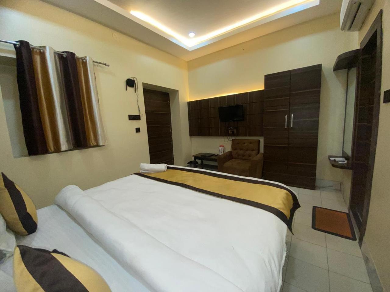 Hotel New Grand Deoghar Esterno foto